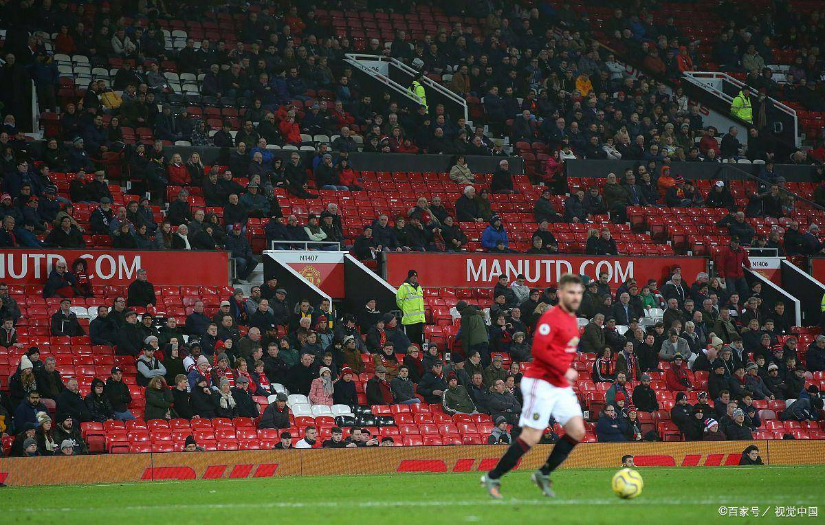 包含集结日门兴格拉德巴赫手感冰凉国际比赛日AC米兰回应争议，门兴格拉德巴赫今夜遗憾出局直接炸裂的词条