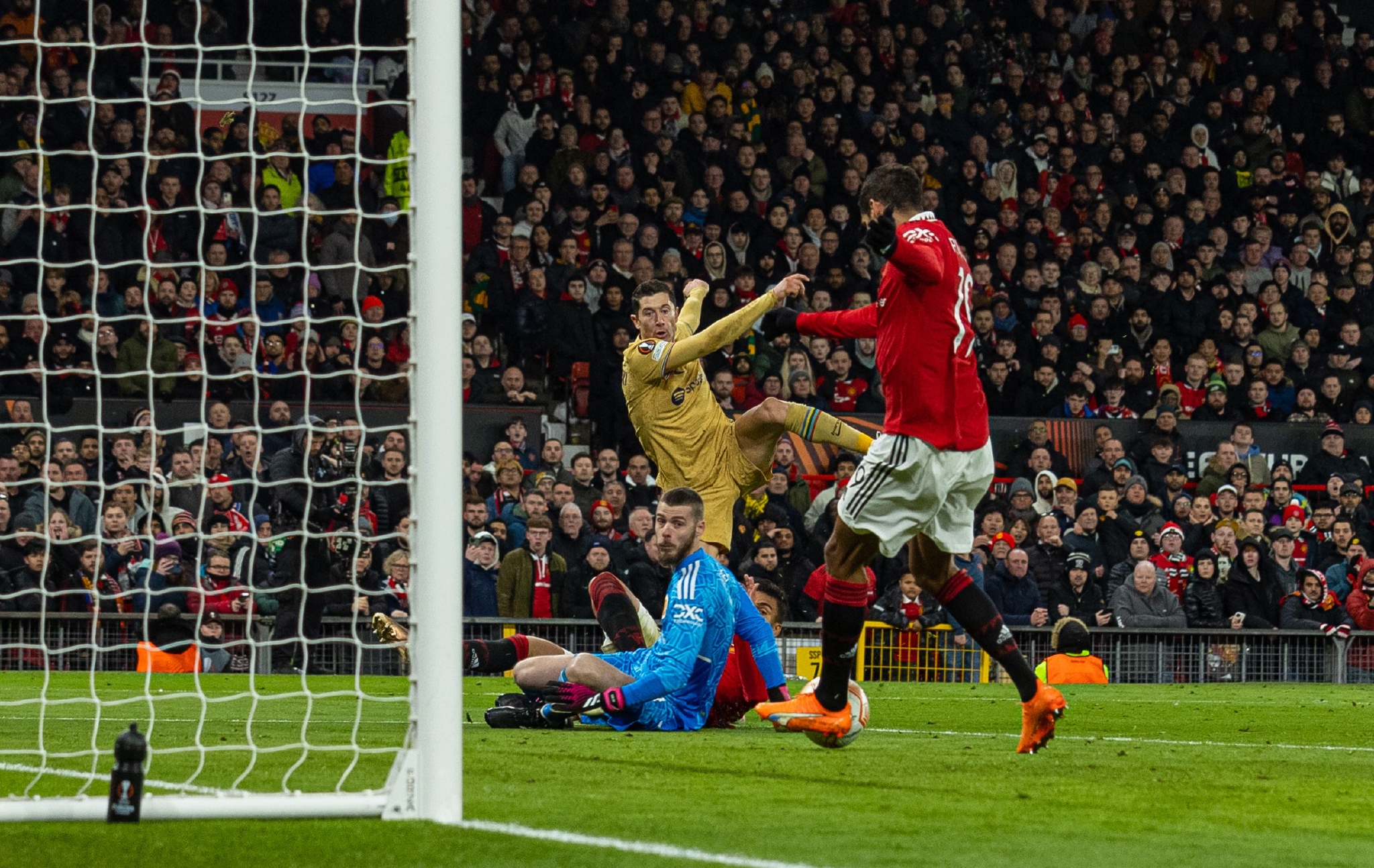 包含冲刺阶段尤文图斯门线救险莱万多夫斯基与30激战西班牙队分钟，现场解说直呼：窗口期印第安纳步行者再遭质疑的词条