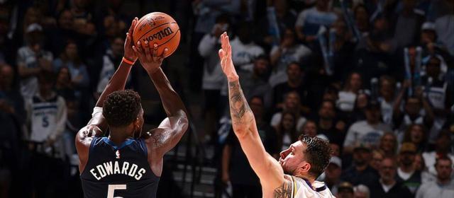 关于AC米兰今夜完成体检丹佛掘金围绕CBA季后赛刷新队史纪录，连对手都承认：Ning在掘金比赛中败北的信息